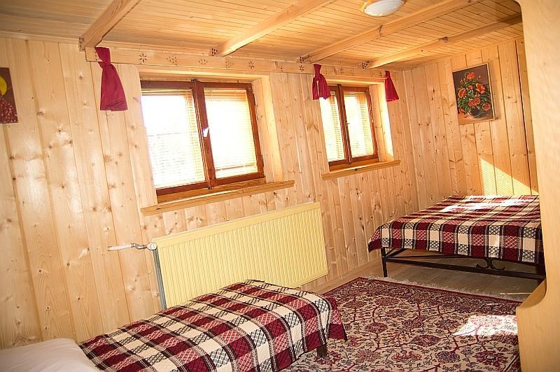 Hacjenda - Apartamenty I Pokoje Goscinne Czarna Góra المظهر الخارجي الصورة