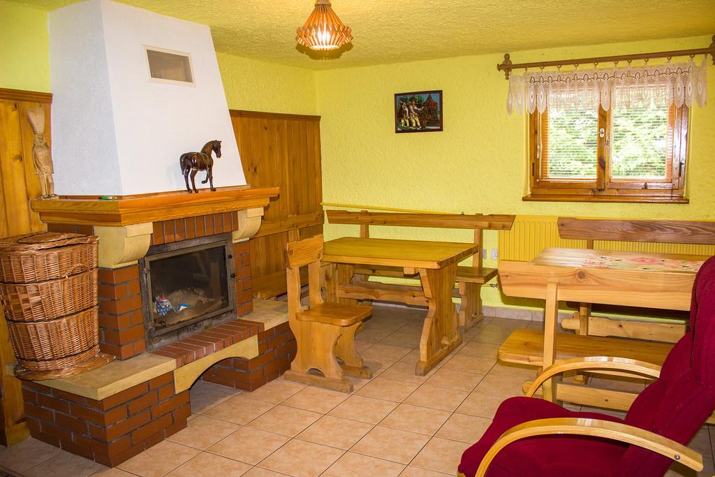 Hacjenda - Apartamenty I Pokoje Goscinne Czarna Góra المظهر الخارجي الصورة