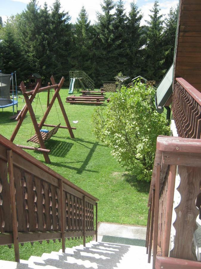 Hacjenda - Apartamenty I Pokoje Goscinne Czarna Góra المظهر الخارجي الصورة